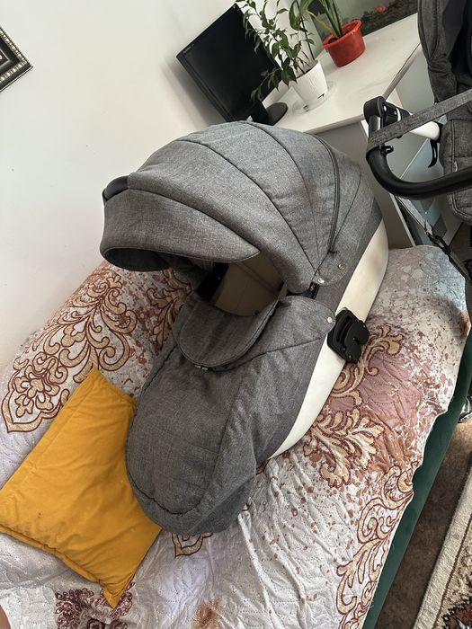 Продам детскую коляску