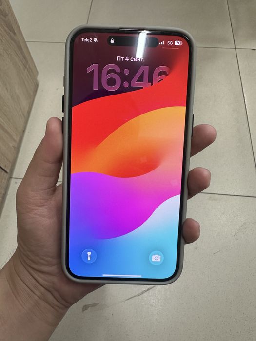Iphone 15 pro max 256 84%