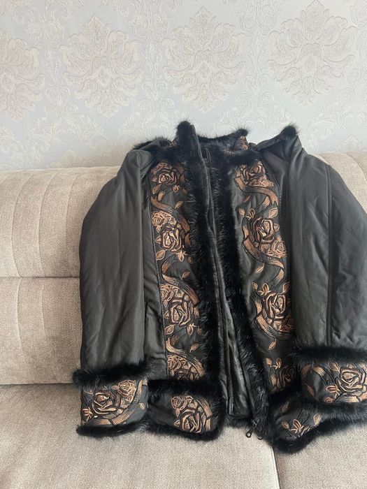 Куртка весна женская