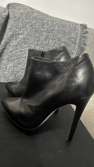 Botine din piele Kurt Geiger