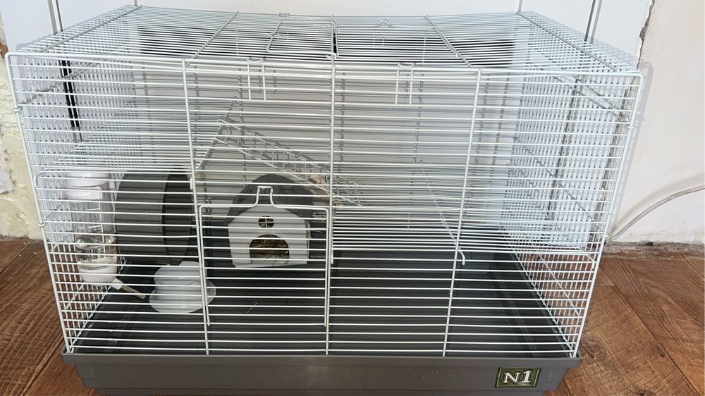 Клетка для кроликов , хомяков .