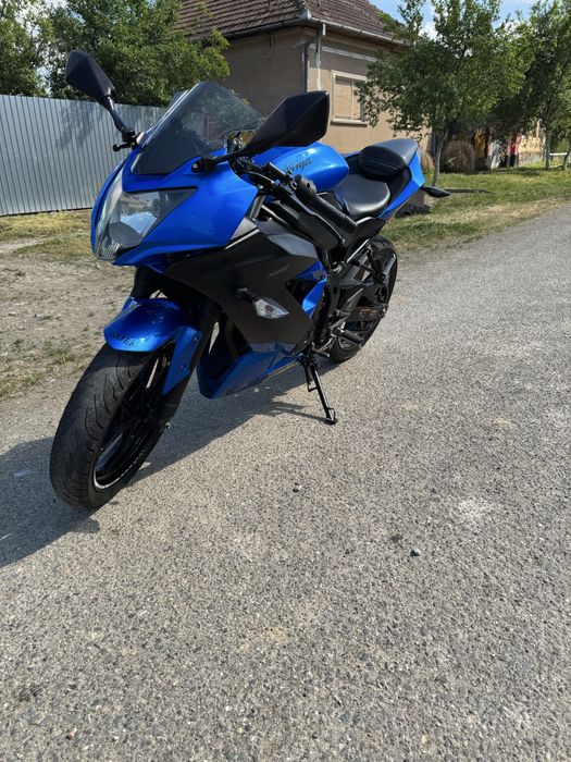 kawasaki ninja 125