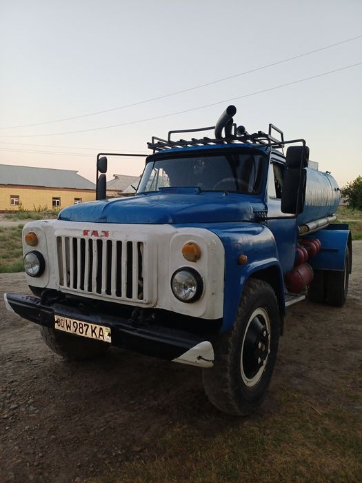 Gaz 53 sotiladi holati alo