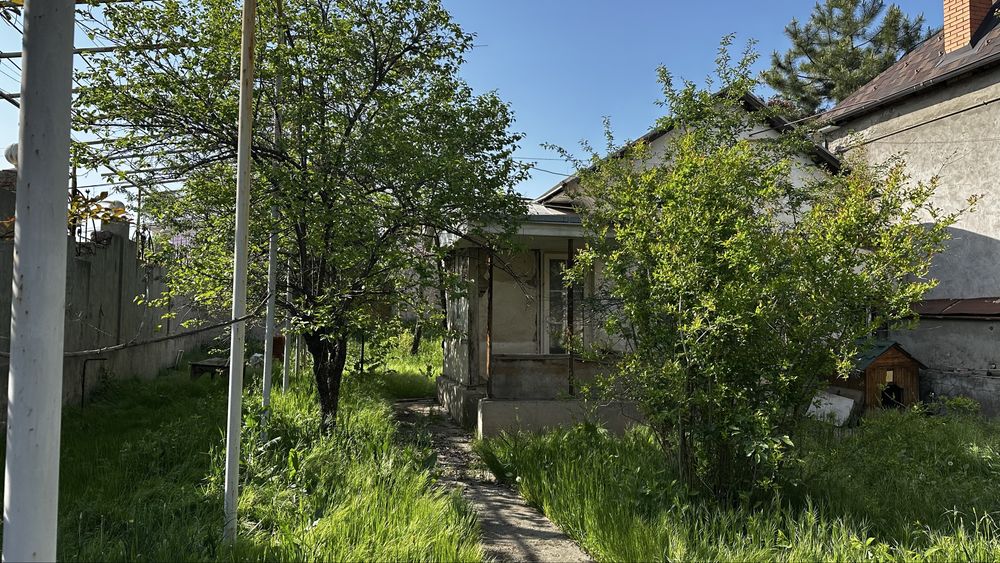 11,8 sotix hovli sotiladi Mirzo Ulug’bek tumani Sho’rtepa 650000$