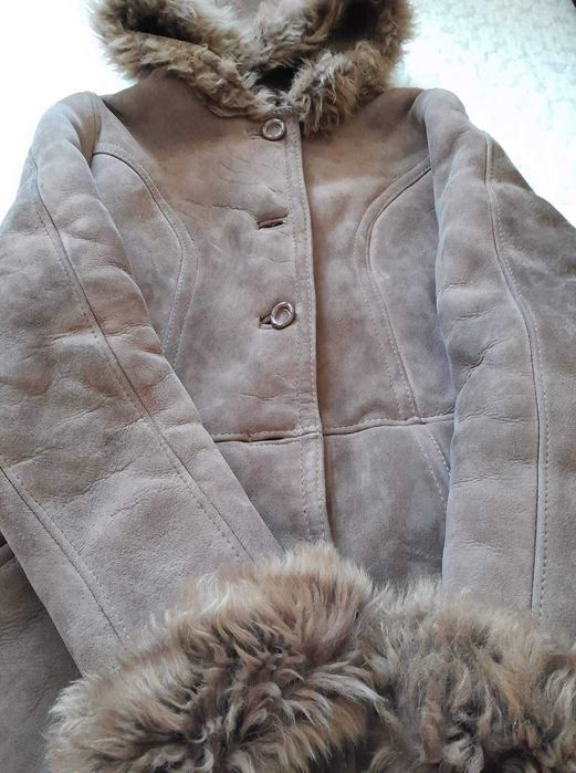 Дамски кожух , запазен