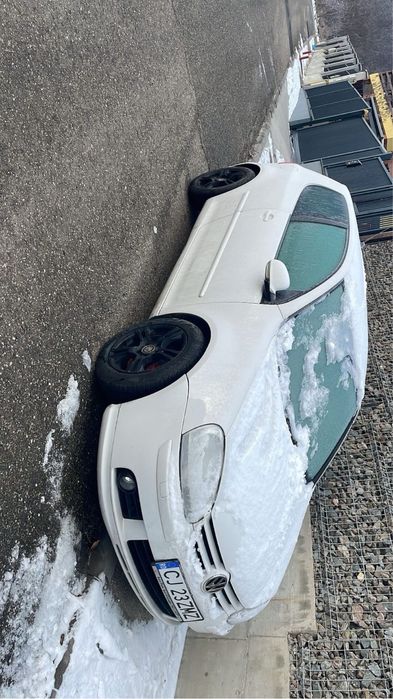 Volkswagen golf 5 benzina