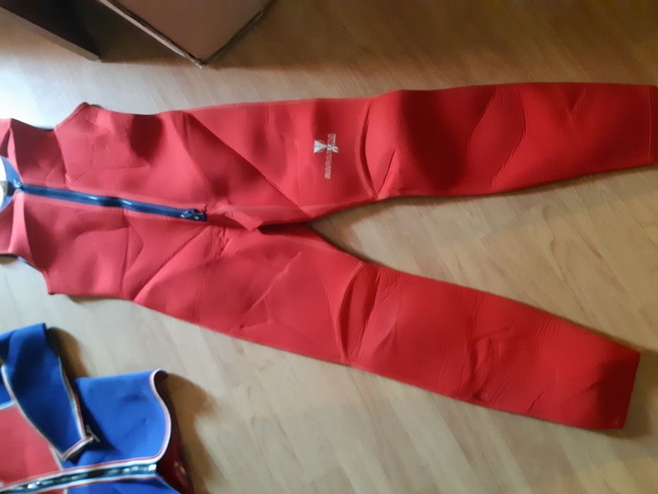 Costum neopren