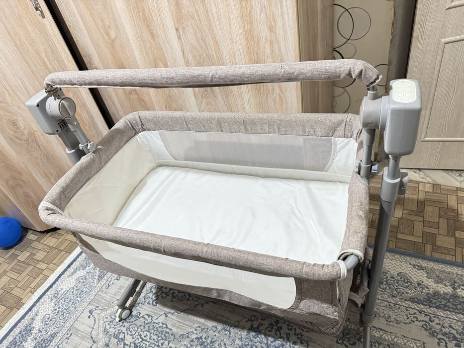 Детская кровать для новорожденных