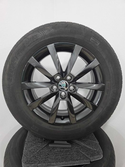 Jante 16 OEM Skoda Fabia, Kamiq, Rapid, Scala VW Polo Taigo T- Cross Seat 6Jx16, ET38, 5x100 , 57.1 205 60 16 Good Year