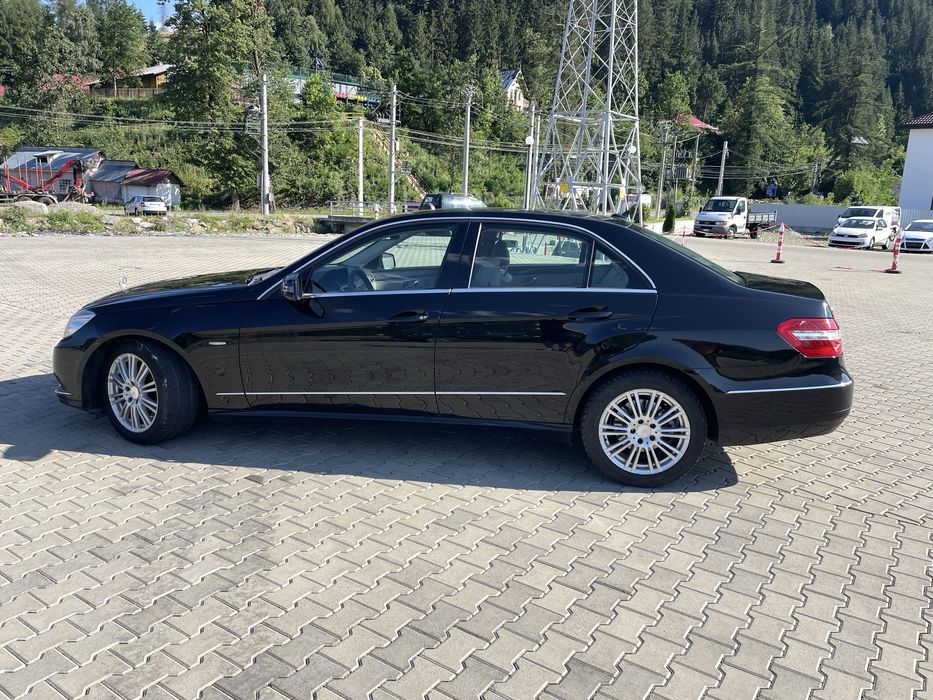 Mercedes E-Class W212