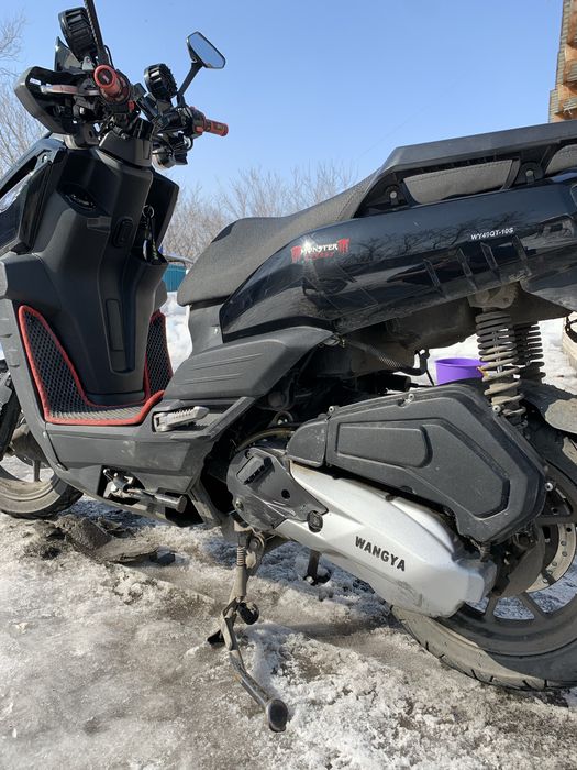 Скутер мопед танк