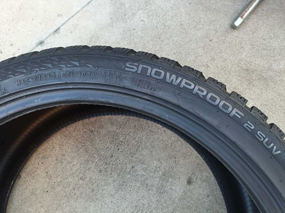 Doua anvelope de iarna 275 35 21 nokian snowproof 2 profil 8 mm