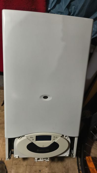 Centrala Genus 24 ff Ariston.