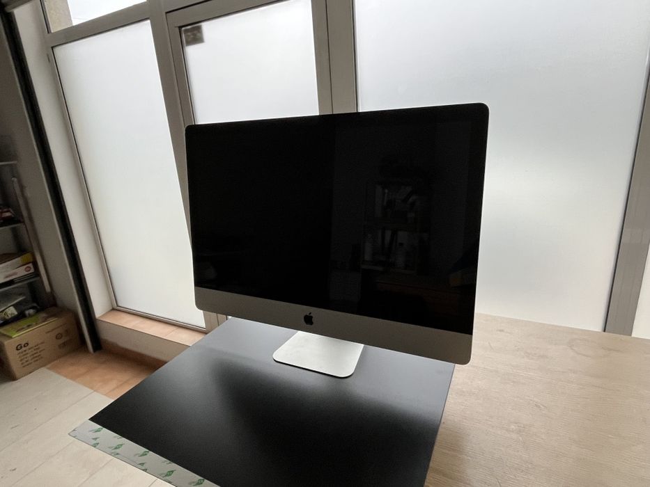 Apple iMac 27" Mid 2010 – 3.6GHz Core i5 / 8GB RAM / 4TB HDD / ATI Rad