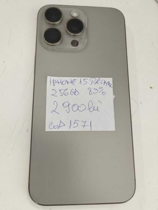 iPhone 15 Pro max Silver 256 gb