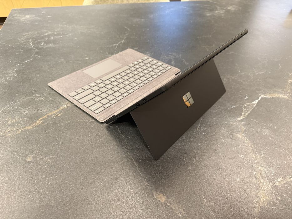 Microsoft Surface Pro 7,12.3", WQXGA+, тъчскрийн, Intel Core i5-1035G4