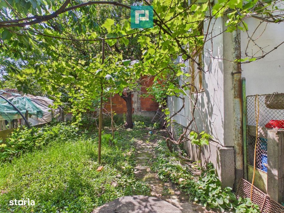 Casă individuală zonă centrală - teren 940 mp
