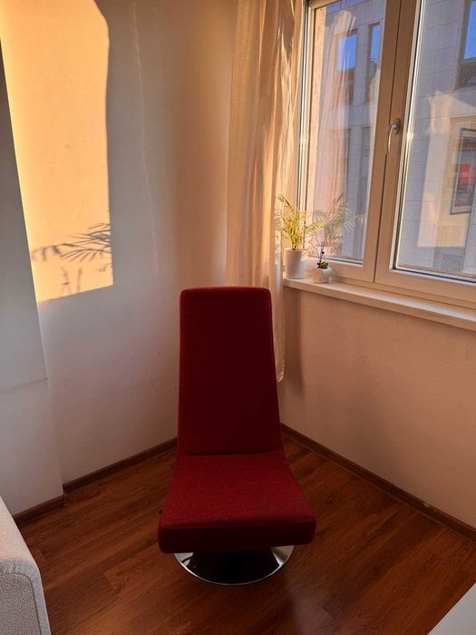 Дизайнерски въртящ се фотьойл BoConcept (Датски дизайн)