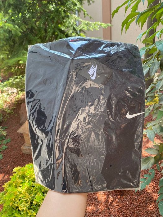 Футболки мужские