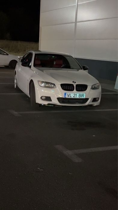 BMW E92 2.0i mesaj în privat pentru mai multe detalii