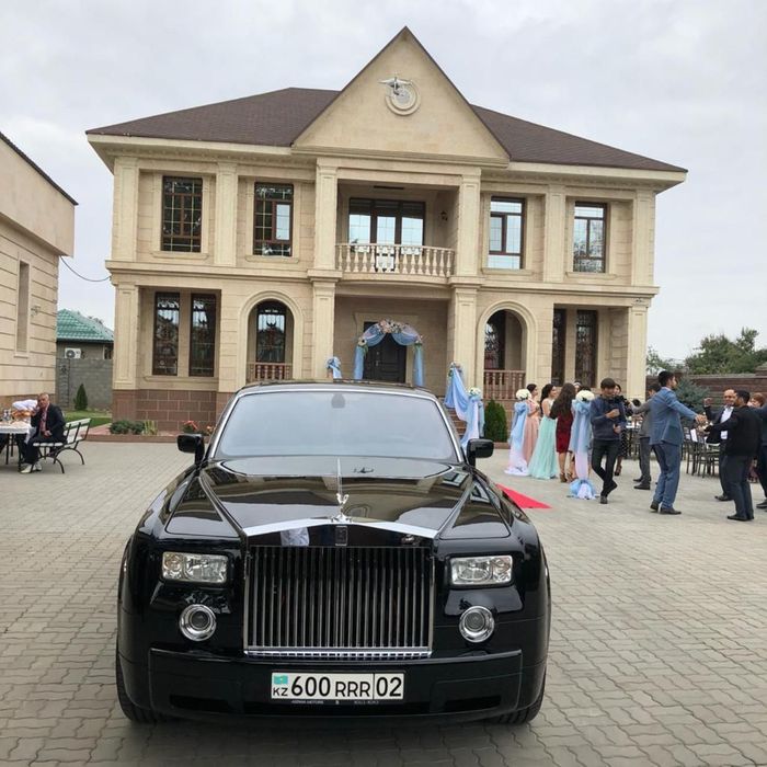 Прокат авто Ролс Ройс, 222 Мерседес, Кадилак, Гелен, И т д