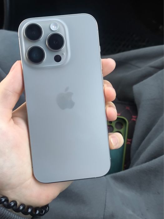 Продаю iPhone 15 Pro 256GB.