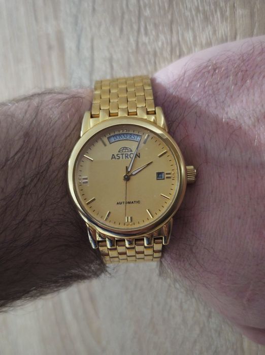 Ceas Astron automat - auriu