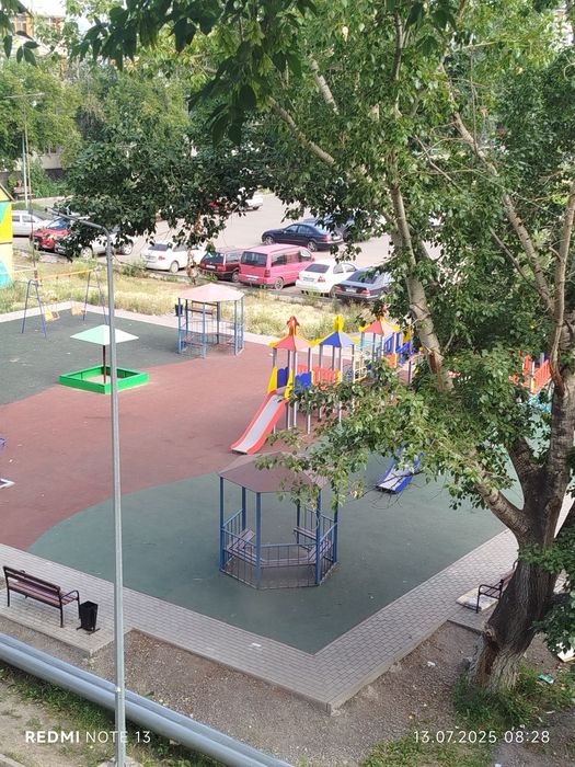 Продам 3х комн квартиру