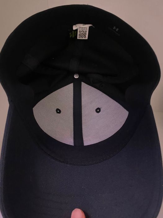 Under armour кепка