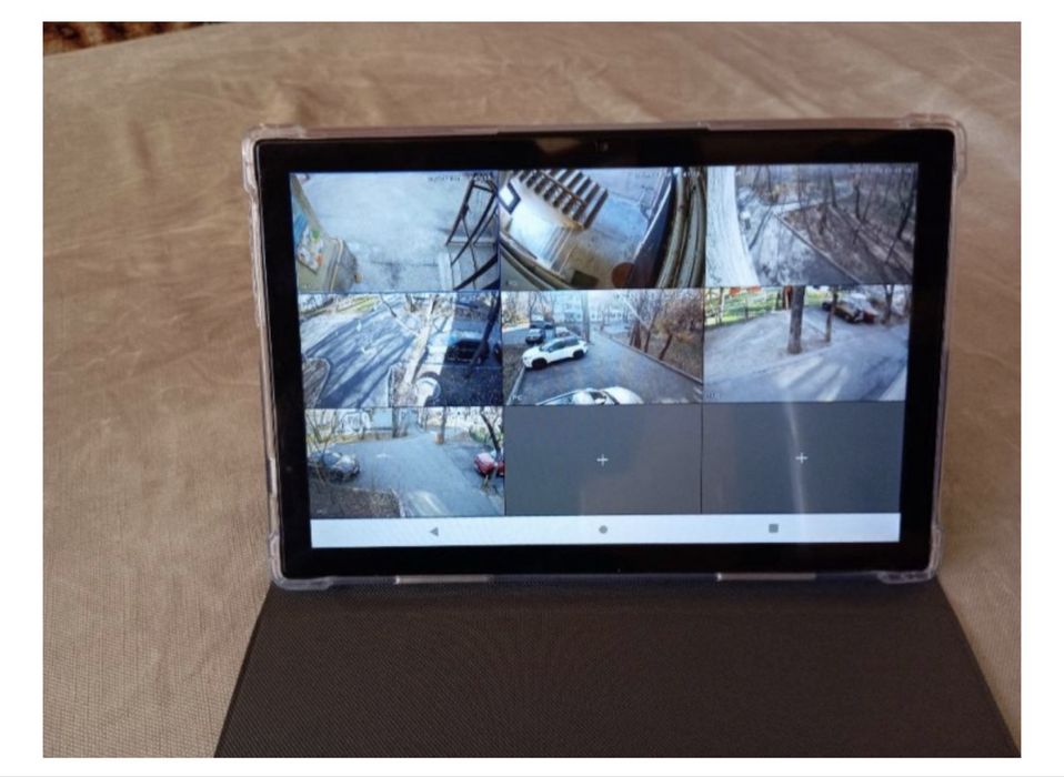 Планшет G2000.