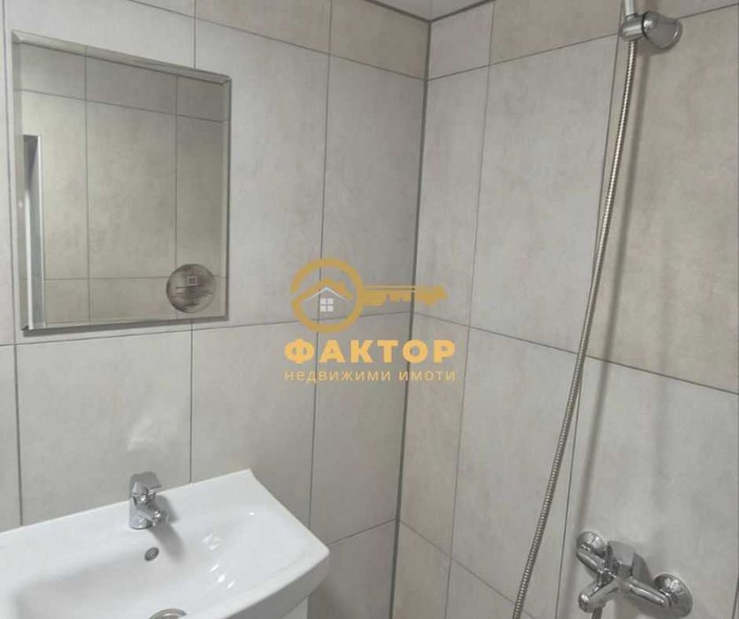 Продава се Двустаен апартамент в Пловдив, Център - 55 кв.м за 1781 €/кв.м - Снимка #6