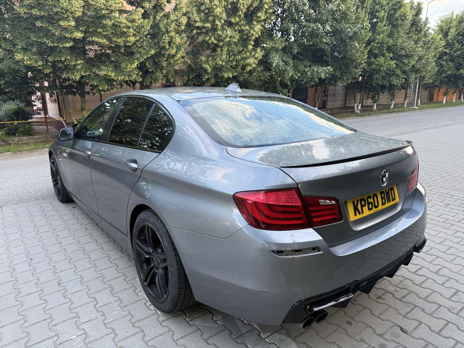 BMW 520d automat pachet M navi mare cutie cobra