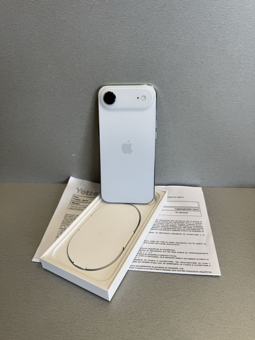 Продавам нов iPhone AIR