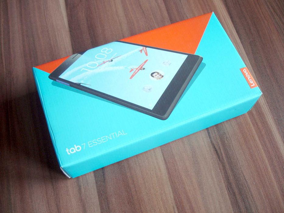 Lenovo Tab 7 Essential - таблет + смартфон две в едно