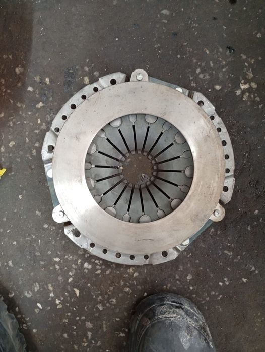 запчасти на Мерседес w124