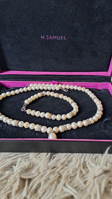 Комплект перли H.Samuel
