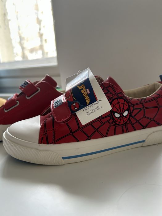 Incaltaminte marimea 34 baieti noi model Spider Man