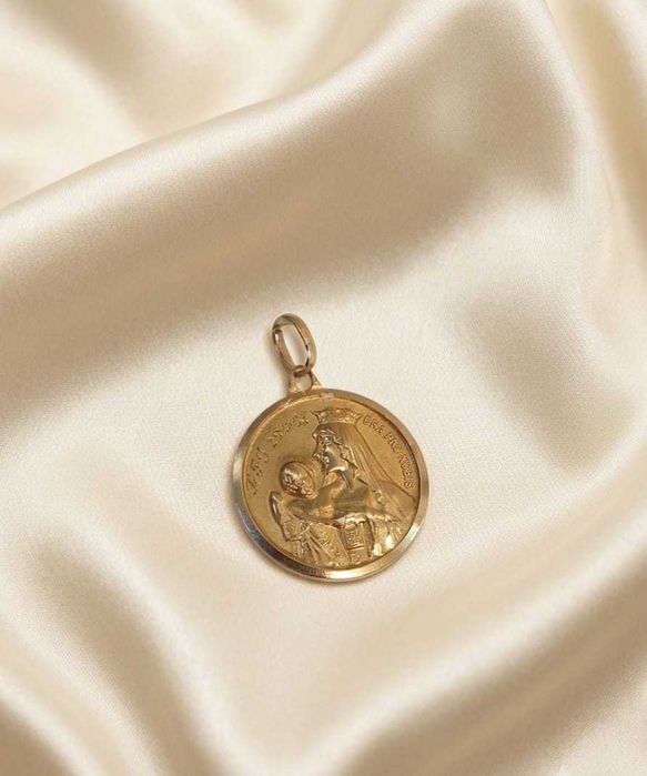 Medalion aur 18k 2.62gr (AG.7)