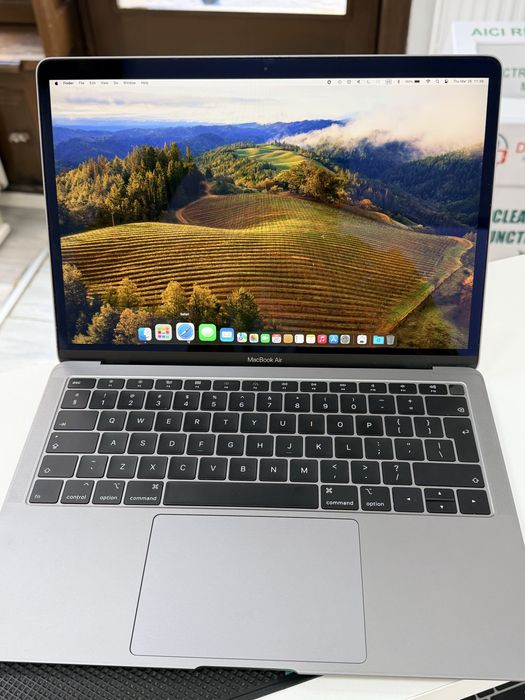 Macbook Air A1932 2019