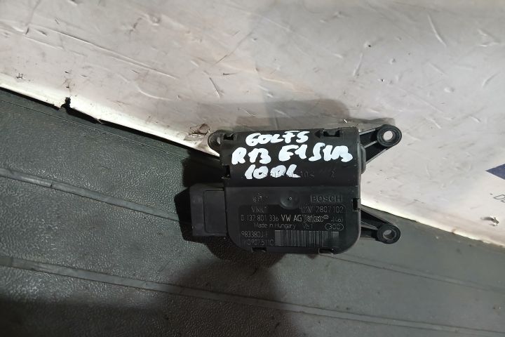 Motoras clapeta aeroterma 0132801336 0132801336 Volkswagen VW Golf a