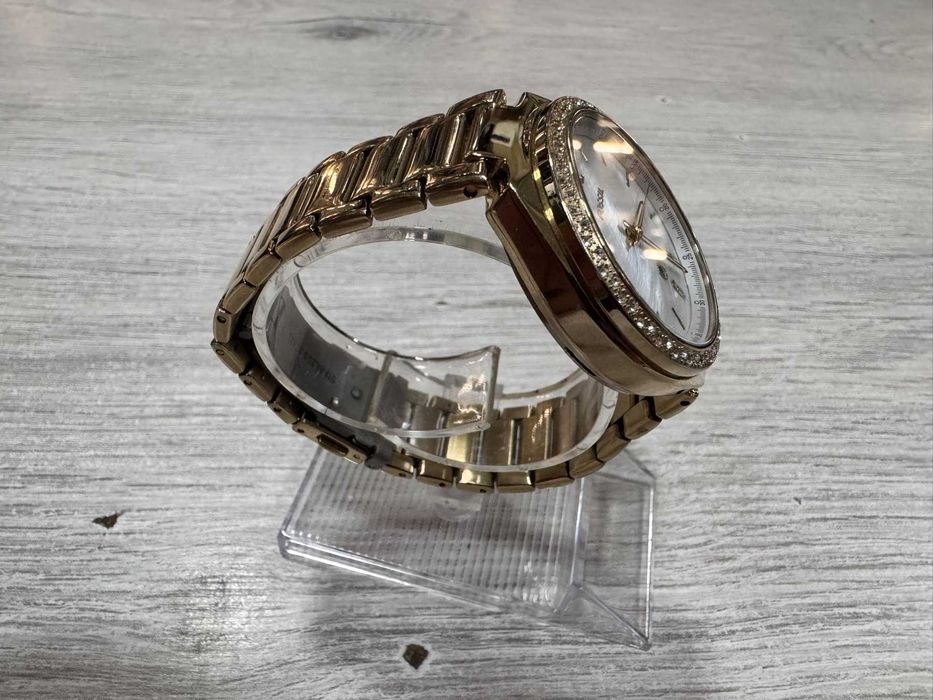 Дамски часовник Fossil Ashtyn BQ3842