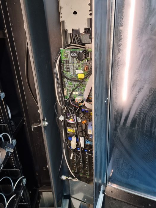 Automat vending/rece/sucuri/snack