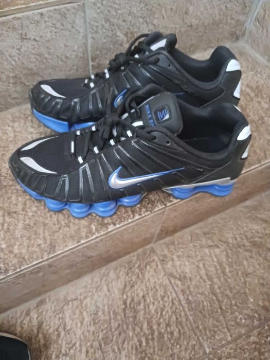 Нови оригинални маратонки внос от англия 45 номер