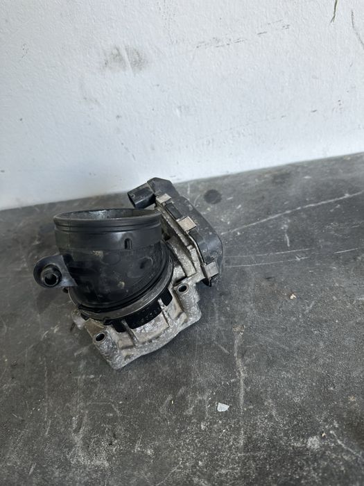 Clapeta acceleratie BMW Seria 5 E60 E61 525i 530i 7556118 |3.0 benzina