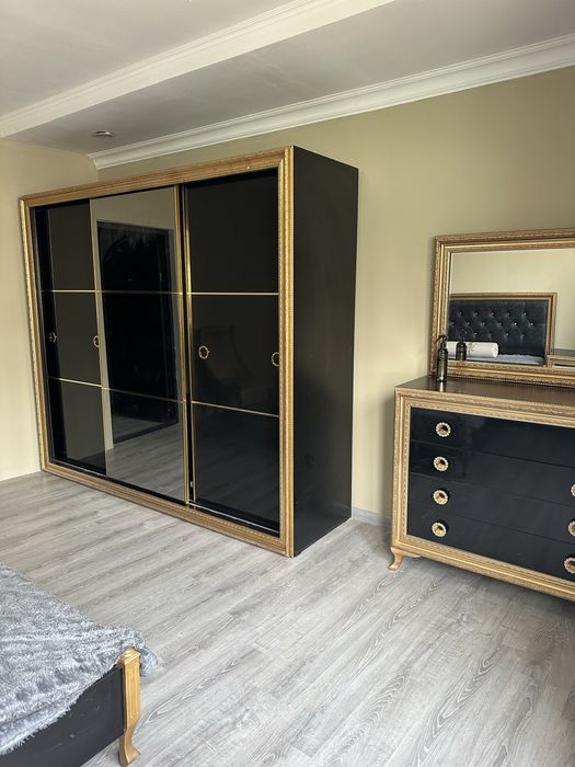 Сдаются комнаты в доме в центре города