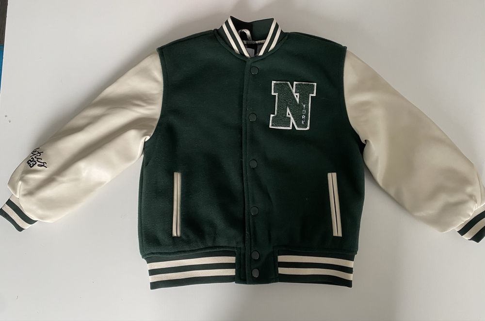 Geaca noua 5-6 ani Blukids