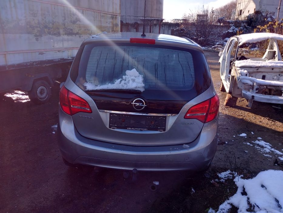 Опел Мерива 1.4 турбо 2011г кожа Теглич