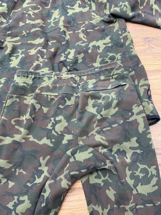 Nike Tech Fleece Camo Комплект - Размер М