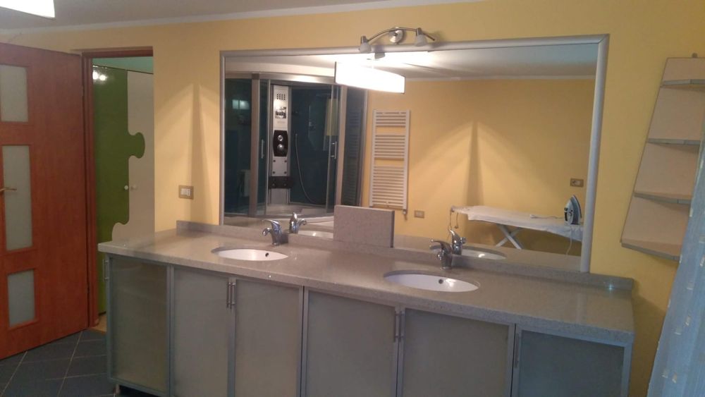 Apartament de închiriat