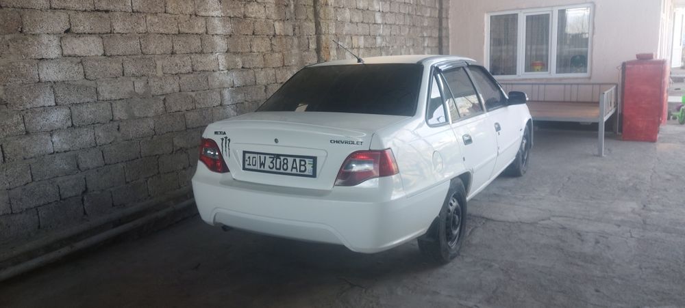 Продам Нексию.  2 1.5 матор